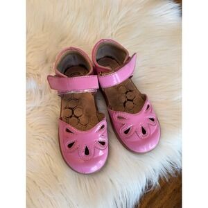 Livie and Luca pink mary Jane's size 11